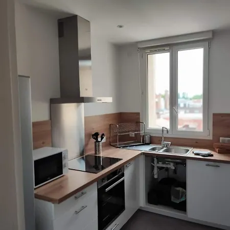 Апартаменты Chez Apolline - Vue Cathedrale - Hyper Centre