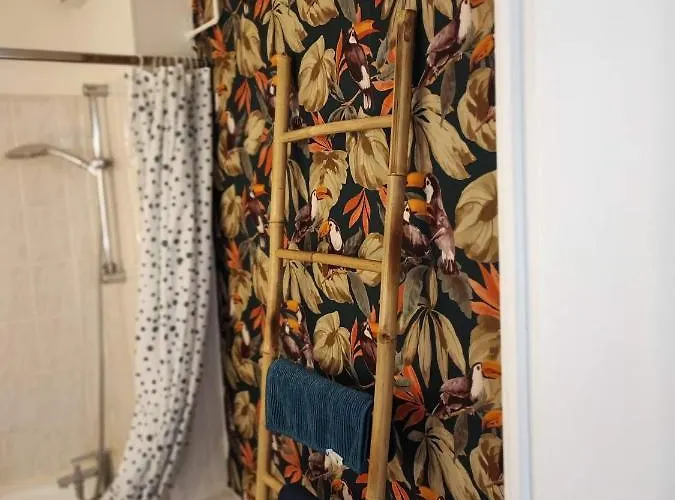 Chez Apolline - Vue Cathedrale - Hyper Centre Апартаменты *