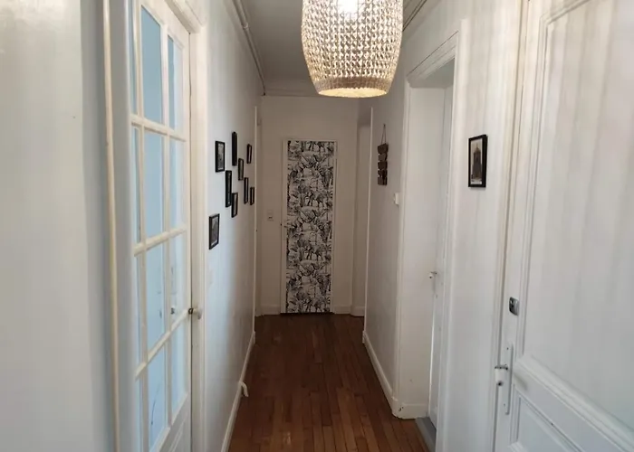 Апартаменты Chez Apolline - Vue Cathedrale - Hyper Centre Реймс